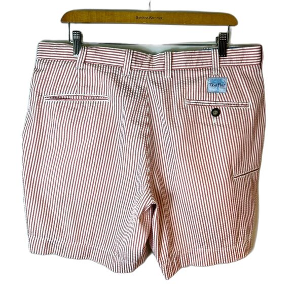 True Flies Red White Striped Seersucker 7.25" Inseam Chino Style Shorts Size 36 - Picture 8 of 15